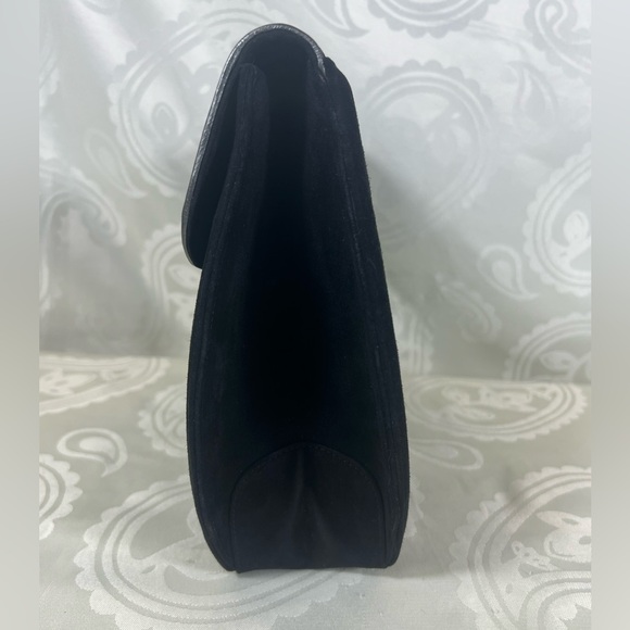 Bally Velvet Clutch or shoulder bag EUC - Picture 5 of 15